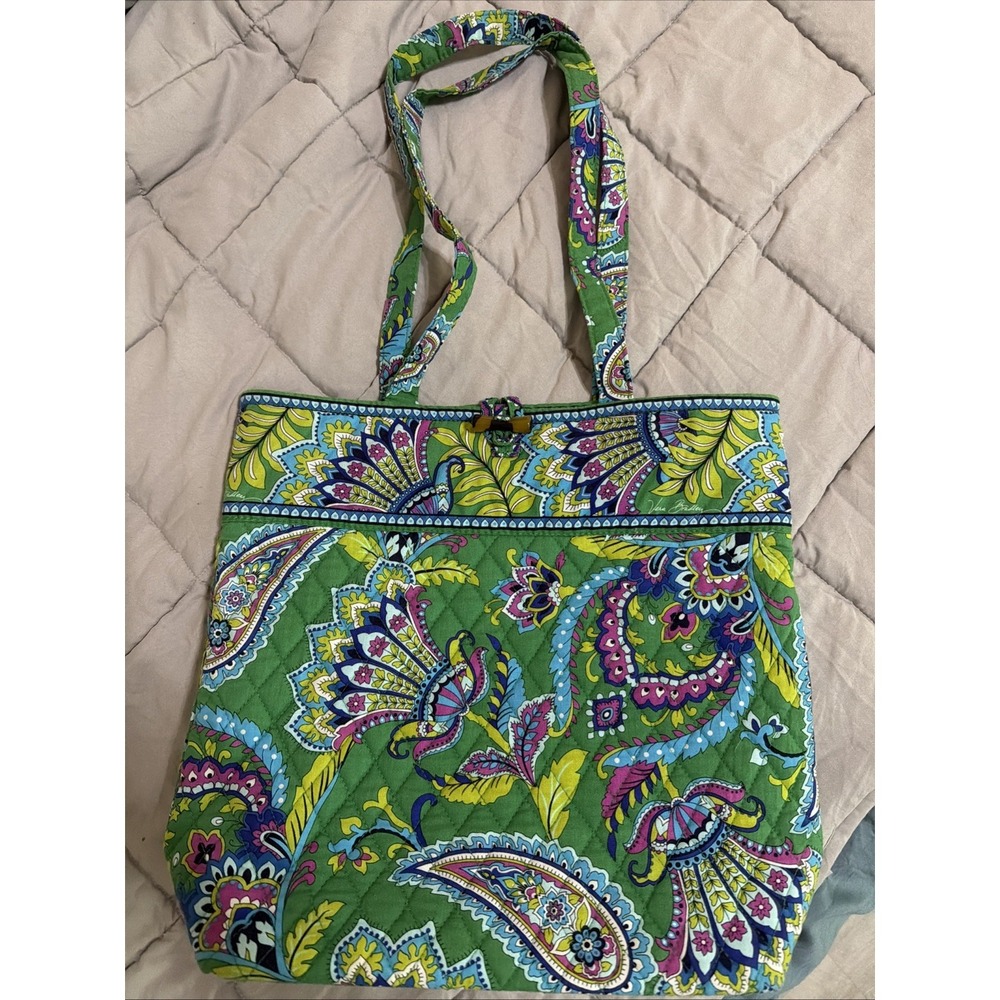 Vera Bradley Emerald Paisley Toggle Button Tote Bag Quilted Pockets EUC